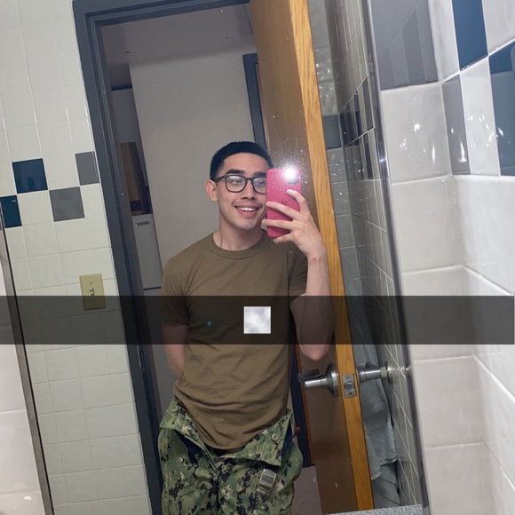 Meet your Posher, Matthew - Picture 1 of 1